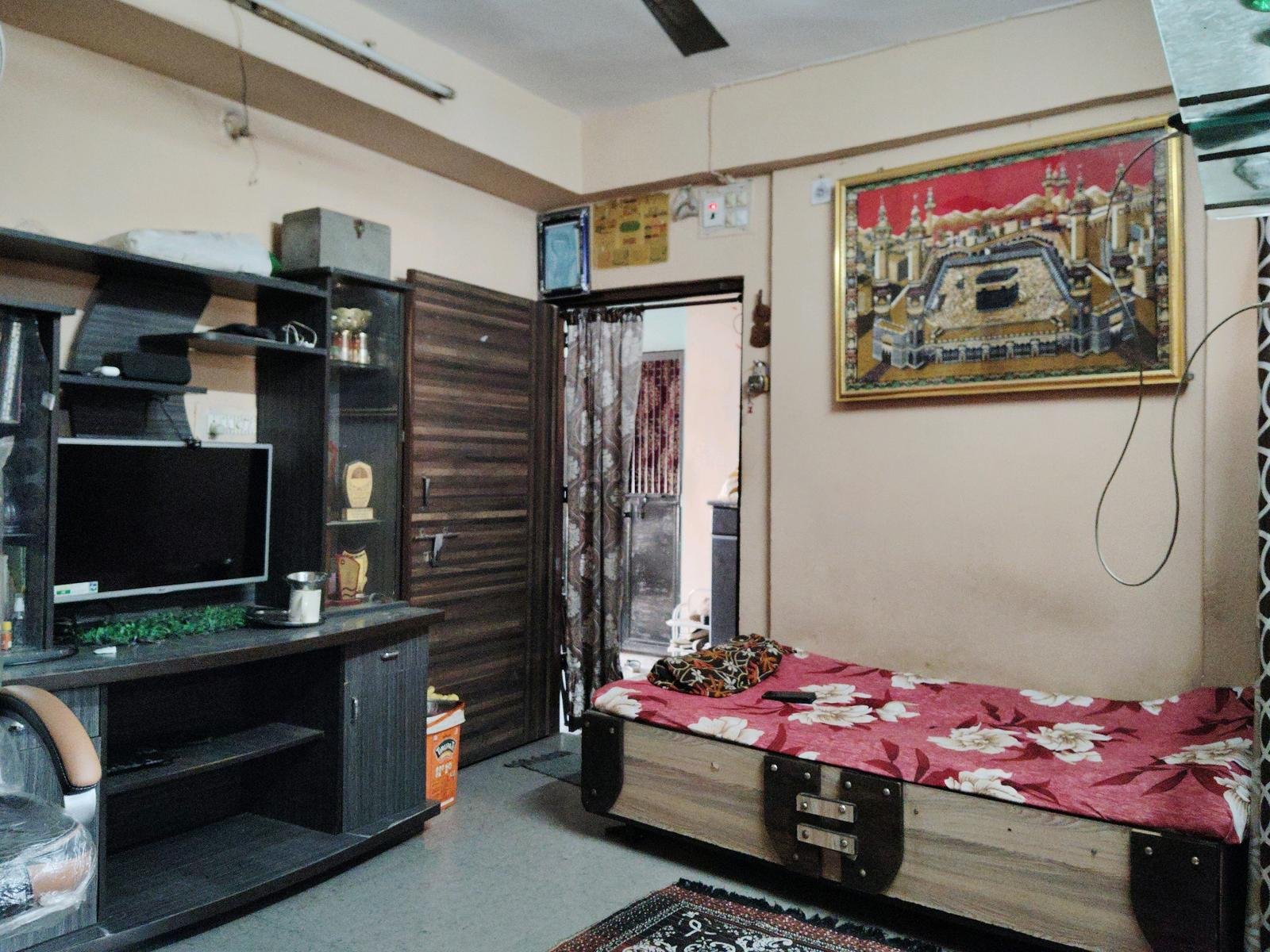 1 BHK Flat for sale