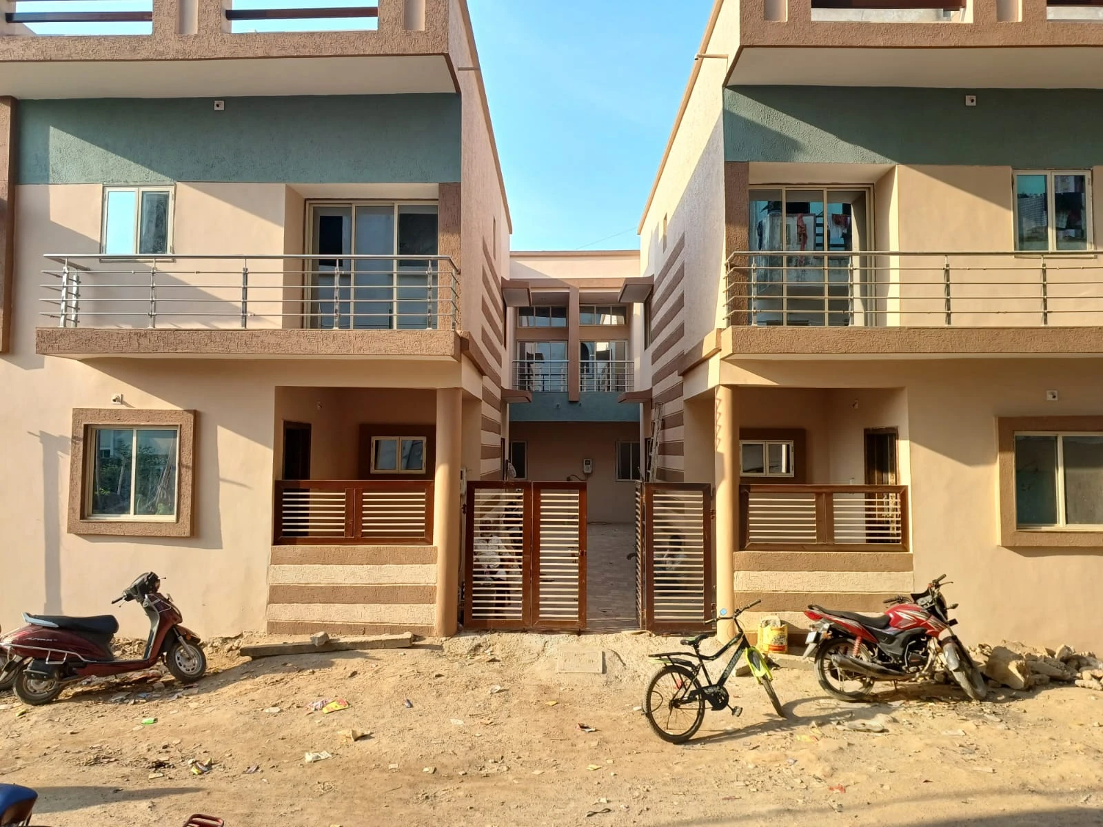 3 bhk tenament for sale in fatehwadi for sale in Fatehwadi tower road, Vatva Taluka, Ahmedabad, Gujarat, 380055, India