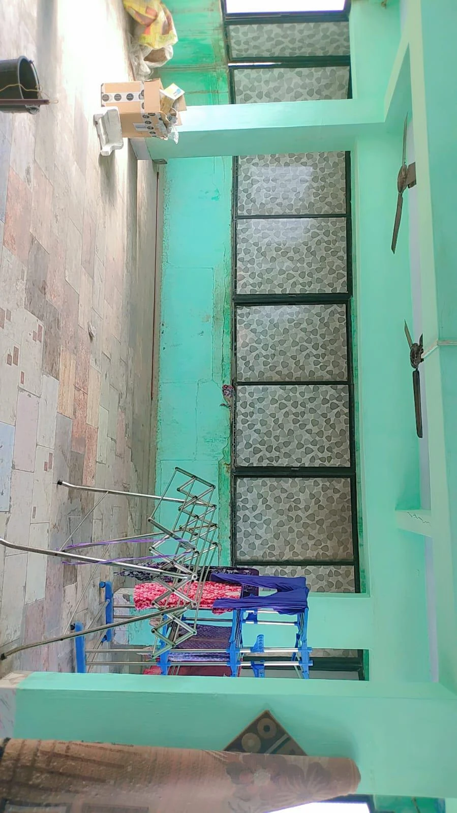 3 Independent floors in a building with personal lift and personal terrace for rent