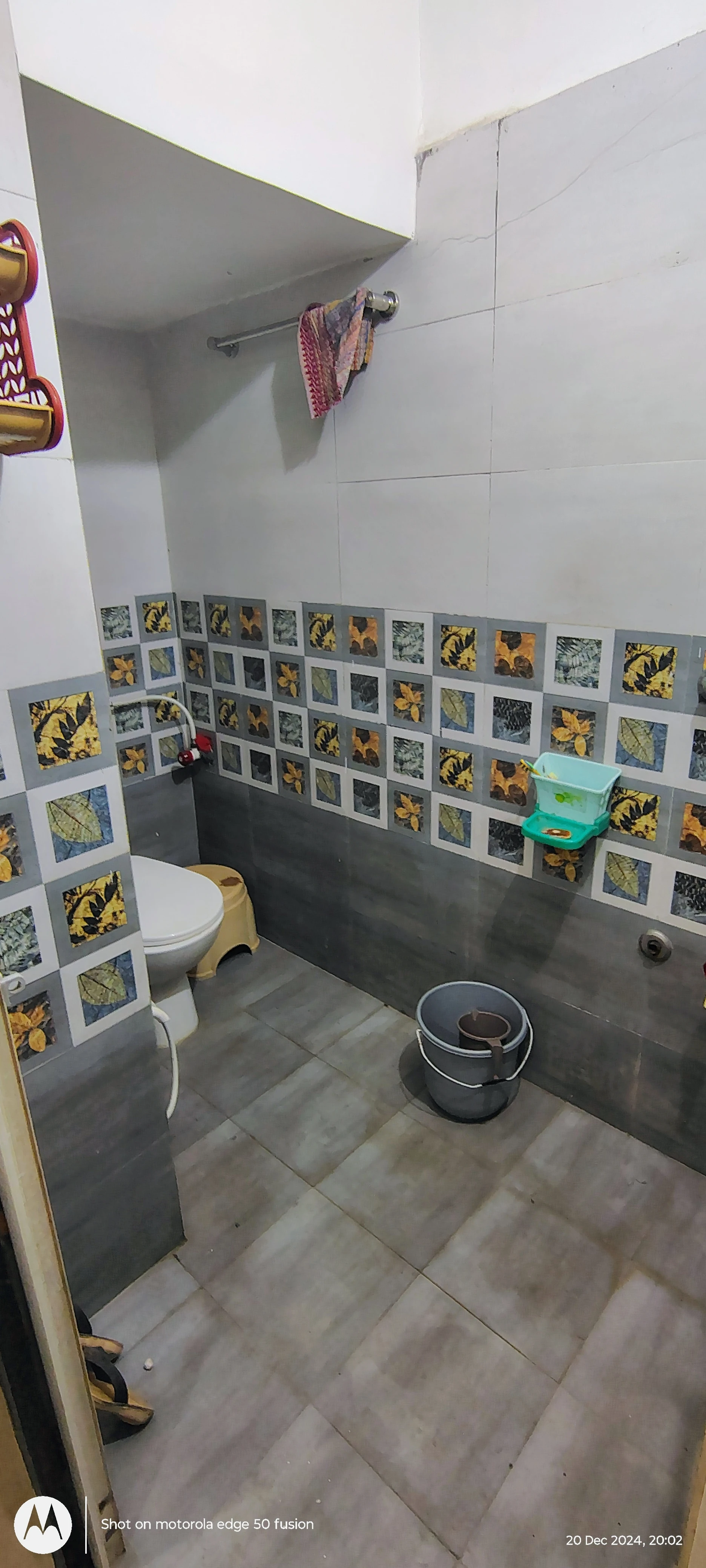 Modern 2-BHK Duplex Semi Furnished with separate washing area  large size cabin  Water storage tank 3000 ltr  Move-in Ready! for sale