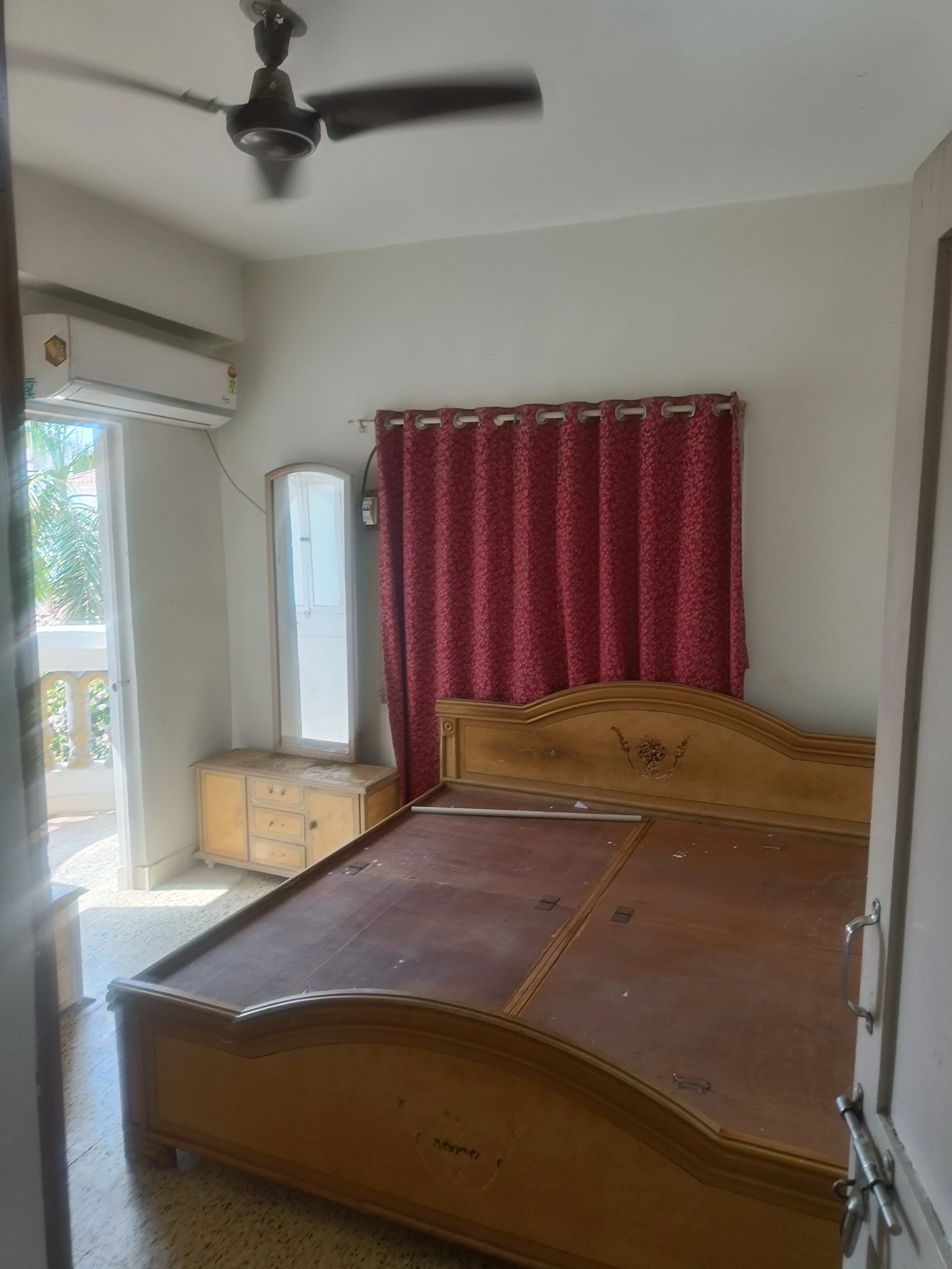 Park palas 2 bachlara available for rent